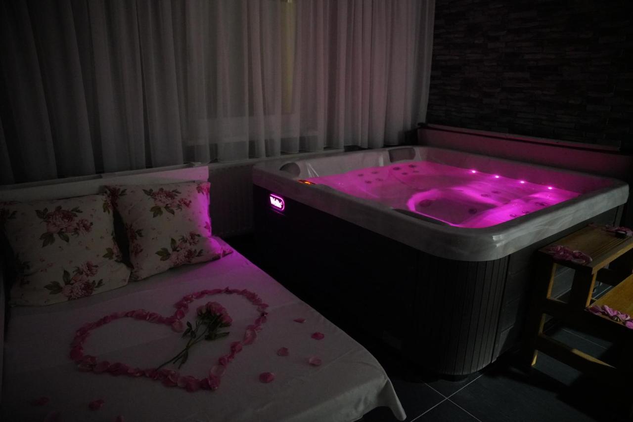 Zoeld Sziget Wellness Bed & Breakfast Egerszalok Bagian luar foto
